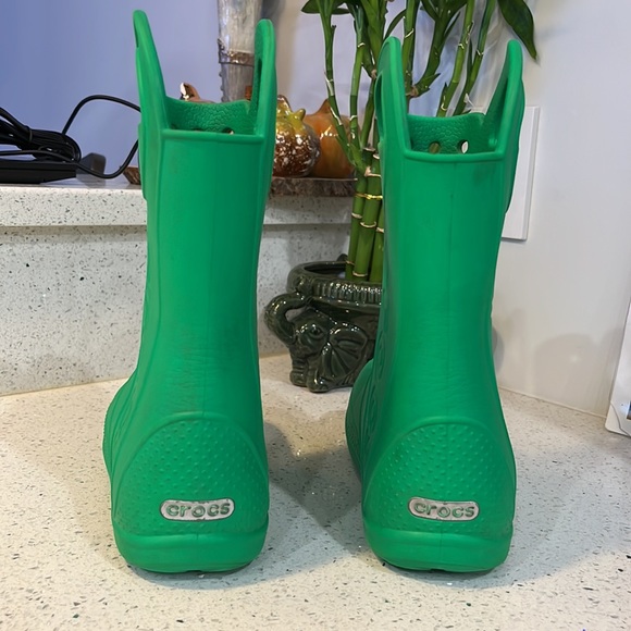 Crocs - Picture 3 of 9